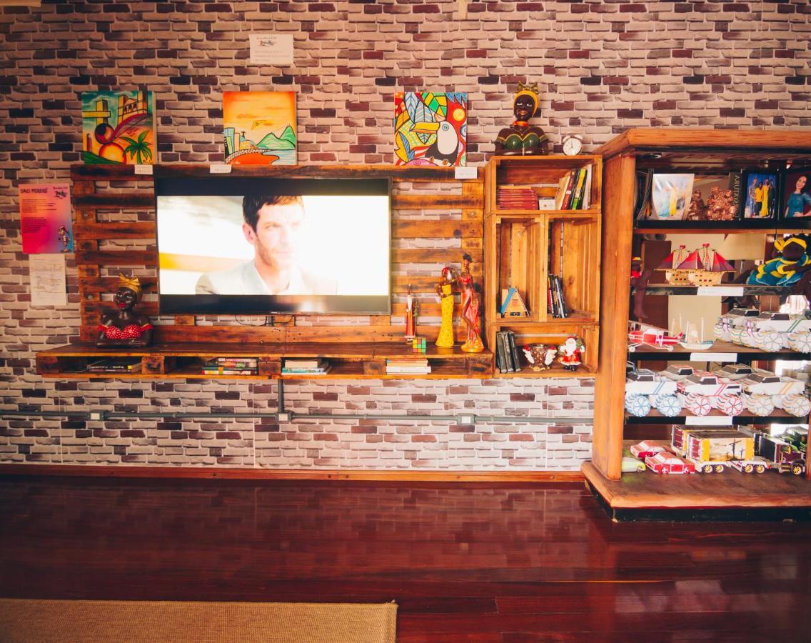 Brazilian Cult Hostel Curitiba Esterno foto