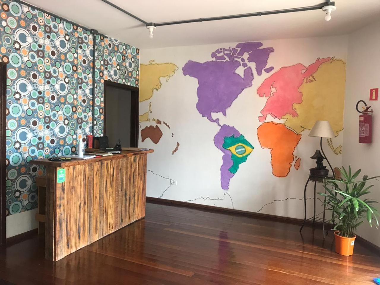 Brazilian Cult Hostel Curitiba Esterno foto