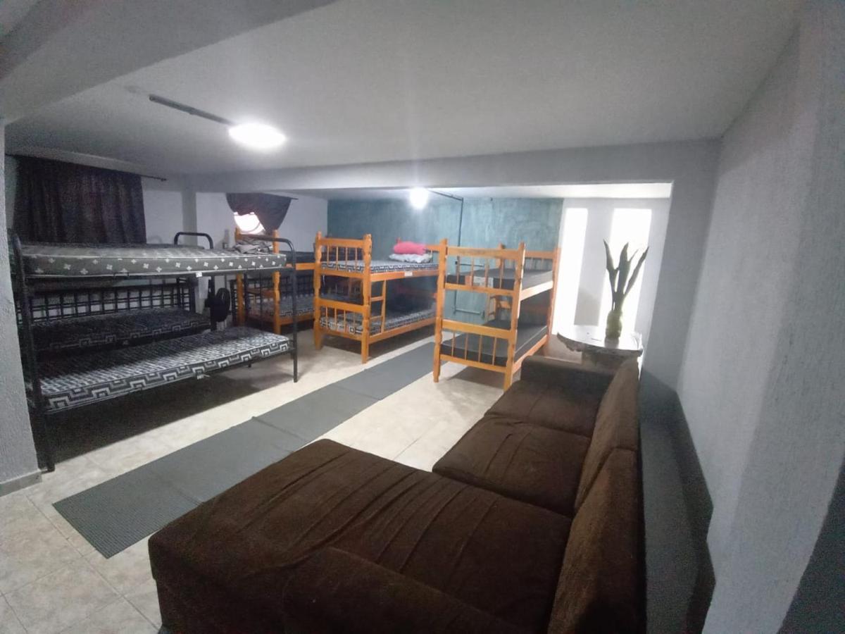 Brazilian Cult Hostel Curitiba Esterno foto